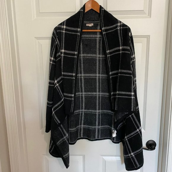 Merona Sweaters - Merona Black & White Plaid Cardigan Size XS